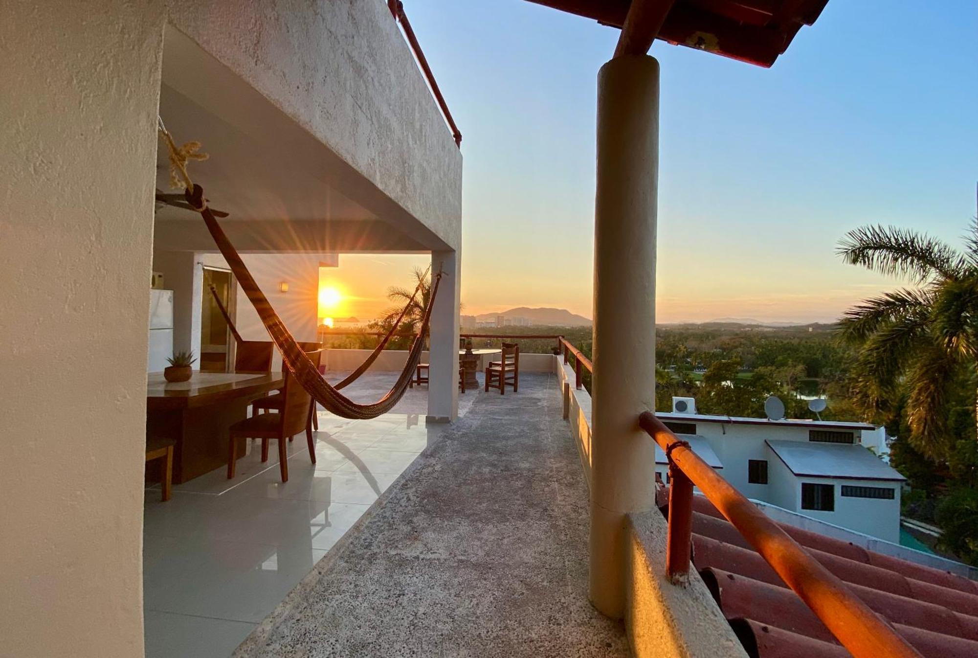 Vistas A Las Montanas Y Al Mar I Condominio Las Calandrias I Alberca I Wi-Fi イスタパ エクステリア 写真