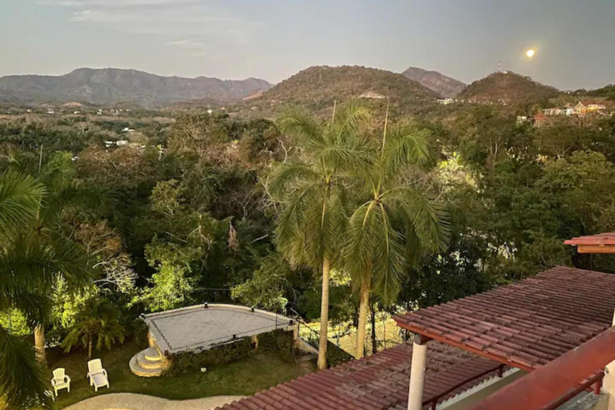 Vistas A Las Montanas Y Al Mar I Condominio Las Calandrias I Alberca I Wi-Fi イスタパ エクステリア 写真